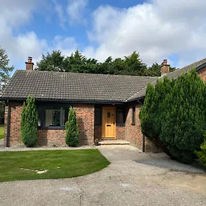 https://villa-meadowside.yorkshirehotels.net