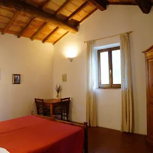  Alloggio per agriturismo Agriturismo Il Fantone Italia